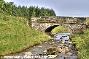 The road bridge over Cadroun Burn.